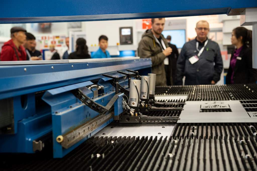 The exhibition attracts visitors from the all industries involved in sheetmetal production